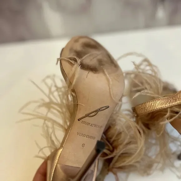 ! B Brian Atwood Laracca Feather Rose Gold Bronze Metallic Sandals 6!