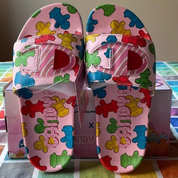 🍭🍬🍭 CHAMPION X CANDYLAND  SANDALS 🍭🍬🍭NWT 🍭🍬🍭