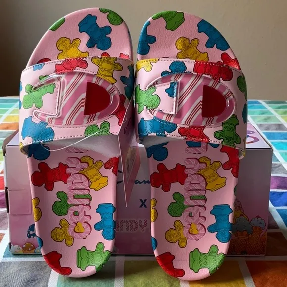 🍭🍬🍭 CHAMPION X CANDYLAND  SANDALS 🍭🍬🍭NWT 🍭🍬🍭