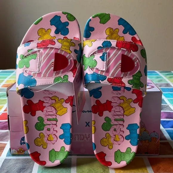 🍭🍬🍭 CHAMPION X CANDYLAND  SANDALS 🍭🍬🍭NWT 🍭🍬🍭