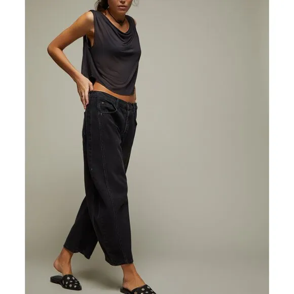 🆕 FREE PEOPLE Becky Daisy Mule / Black