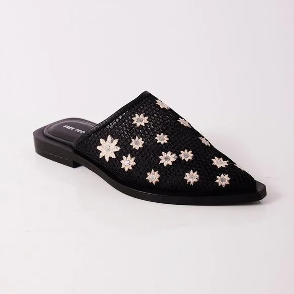 🆕 FREE PEOPLE Becky Daisy Mule / Black