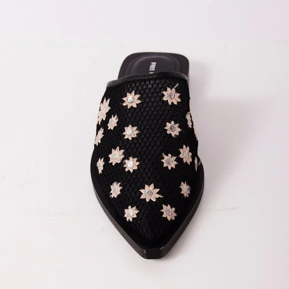 🆕 FREE PEOPLE Becky Daisy Mule / Black