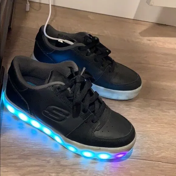 🎉1 hr sale 🎉Energy Lights sneakers shoes 👟