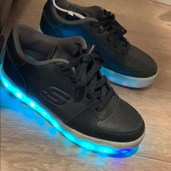 🎉1 hr sale 🎉Energy Lights sneakers shoes 👟