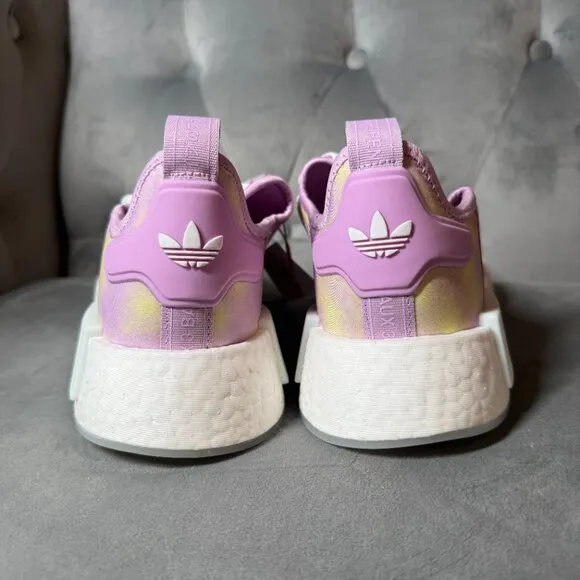 Adidas NMD R1 Bliss Lilac Sneaker Shoes‎ Size 7 NEW WITH TAG