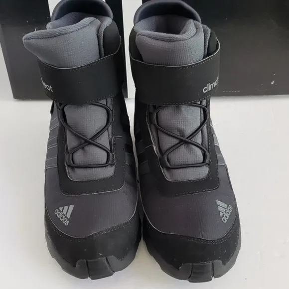 Adidas snow boots