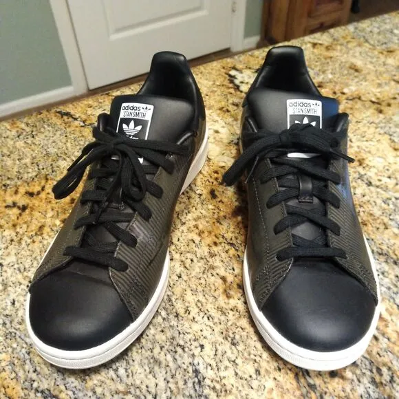Adidas Stan Smith AT-AT Sneakers Black &amp; White Mens Shoes US 6 B24720 Star Wars