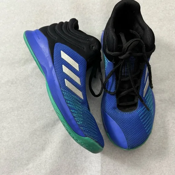 Adidas~Pro Spark~Basketball Shoes~Youth Sneaker‎ Size 3~Blue/Black~No Box