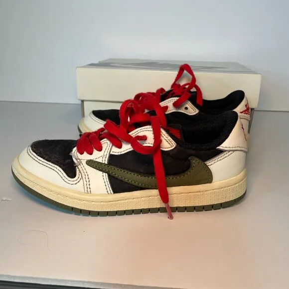 Air Jordan 1 Retro Low Travis Scott Olive Reverse Logo Black Size 12C DZ5909 106