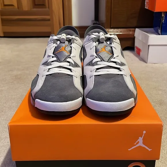 Air Jordan Retro 6 Low PSG