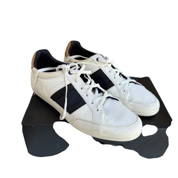 Aldo Mens Sneakers / Shoes White With Black &amp; Blue Accents Size 10
