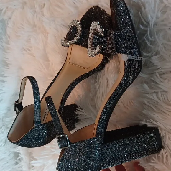 Alex Marie Velvet Rhinestone Buckle Detail Black &amp; Silver Platform Dress Shoes