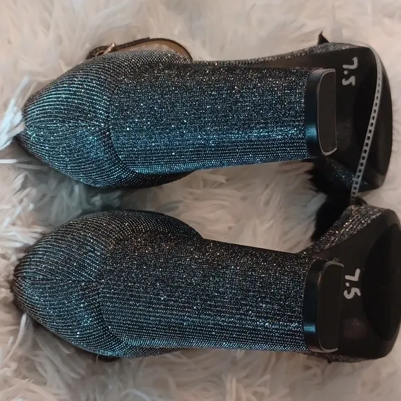 Alex Marie Velvet Rhinestone Buckle Detail Black &amp; Silver Platform Dress Shoes