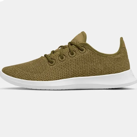 Allbirds Tree Runners Olive / Army Green Sneakers Shoes Women’s Sz. 9