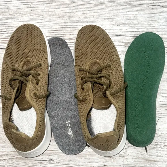 Allbirds Tree Runners Olive / Army Green Sneakers Shoes Women’s Sz. 9