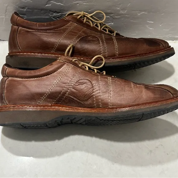 Allen Edmonds Voyager Walking Casual Shoes Walnut Color Distressed Leather 9.5D