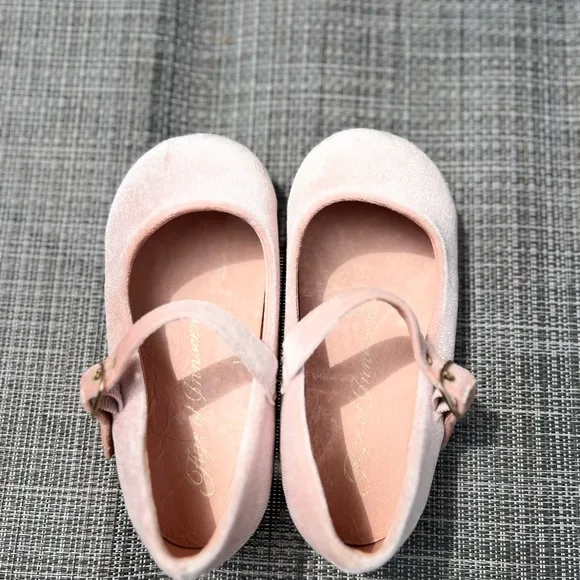 AOI Age Of Innocence sz 26 EVA PINK velvet