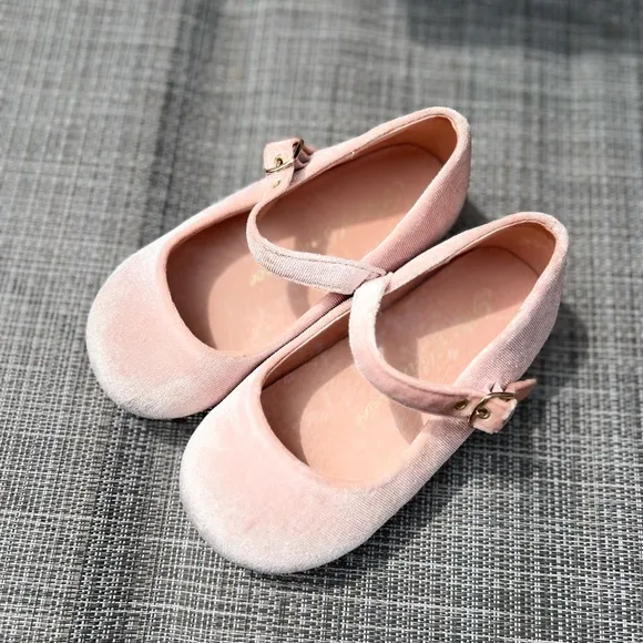 AOI Age Of Innocence sz 26 EVA PINK velvet