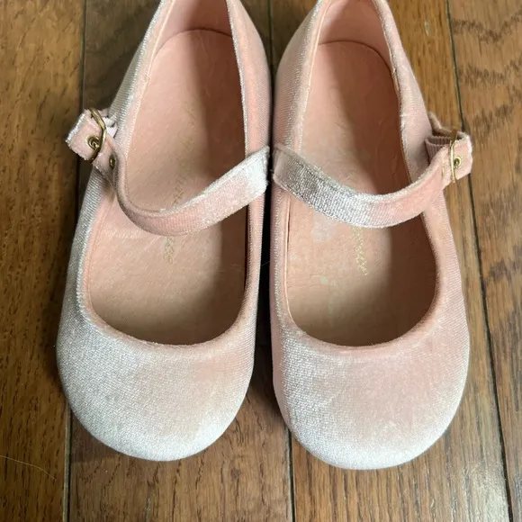 AOI Age Of Innocence sz 26 EVA PINK velvet