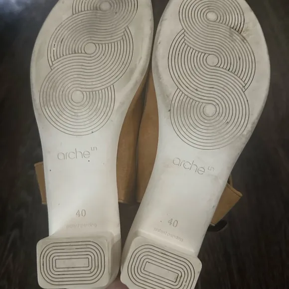 Arche leather sandals