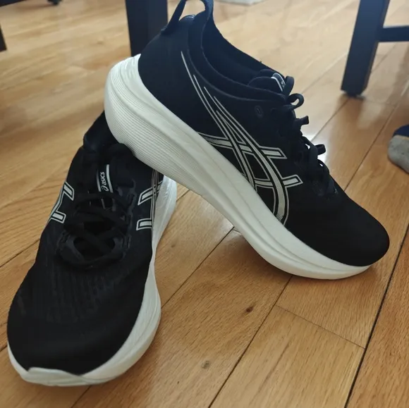 Asics Mens Gel Nimbus 27 1011B958 Black Running Shoes Sneakers Size 9