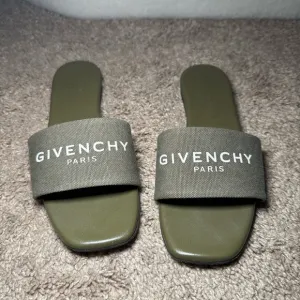 AUTHENTIC GIVENCHY SANDALS