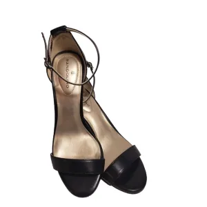 Bandolino Madia3 Black Open Toe Buckle Sandals Heels  Sz 5M