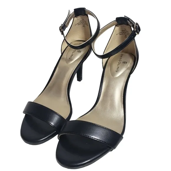 Bandolino Madia3 Black Open Toe Buckle Sandals Heels  Sz 5M