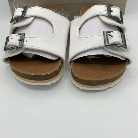 BEARPAW White Brooklyn Sandals