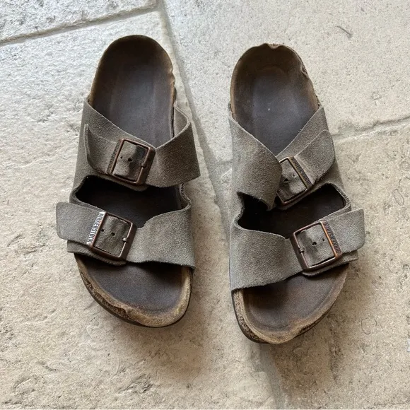Birkenstock classic Arizona sandals