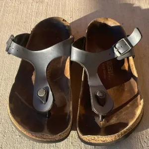 BIRKENSTOCK Gizeh Sandals Sz 7