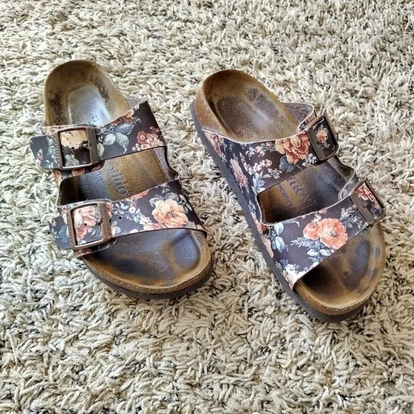 Birkenstock papillio floral Arizona sandals sz 5