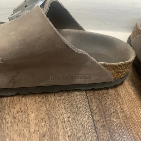 Birkenstock Sandals | Size: 6