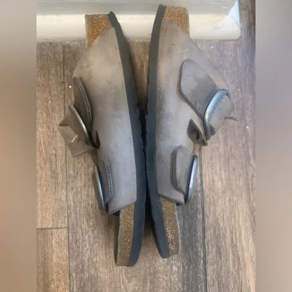 Birkenstock Sandals | Size: 6