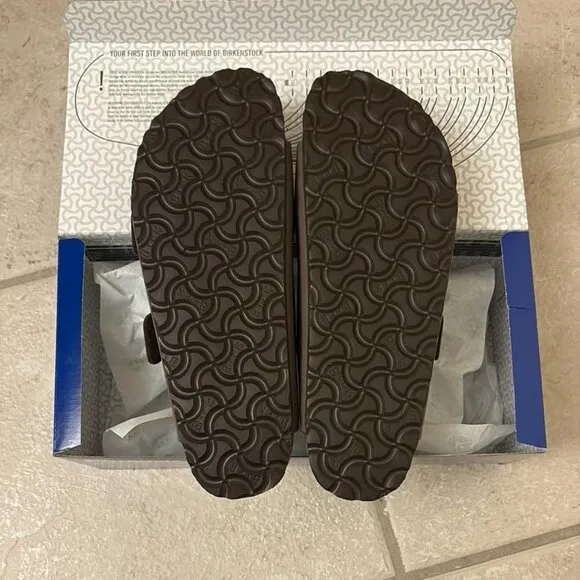 Birkenstock Women's brown Sandals