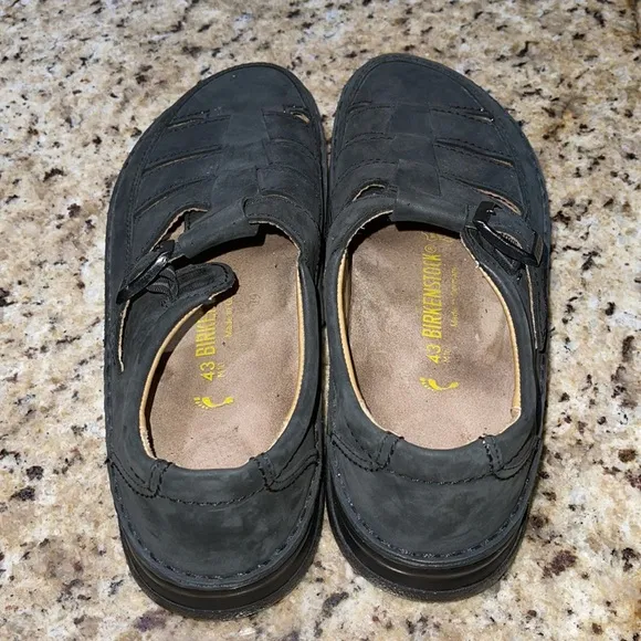 BIRKENSTOCK