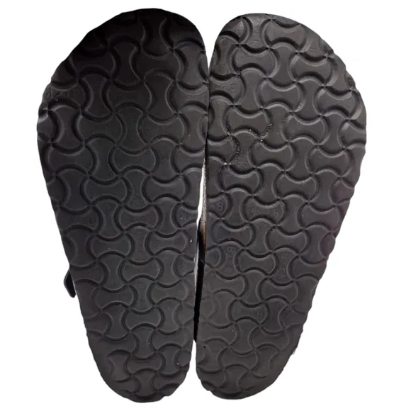 Birkenstocks Gizeh Sandals