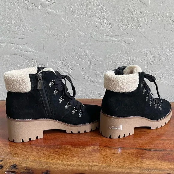 BLONDO NWT Women’s Size 9 Devin Black Waterproof Snow Angle Boots/ Bootie