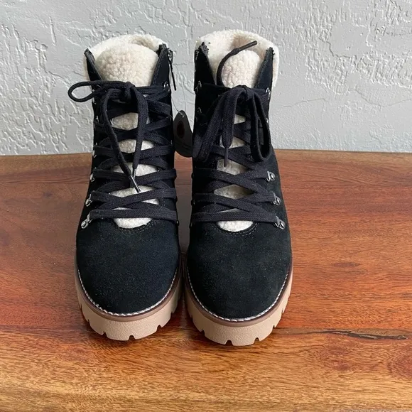 BLONDO NWT Women’s Size 9 Devin Black Waterproof Snow Angle Boots/ Bootie