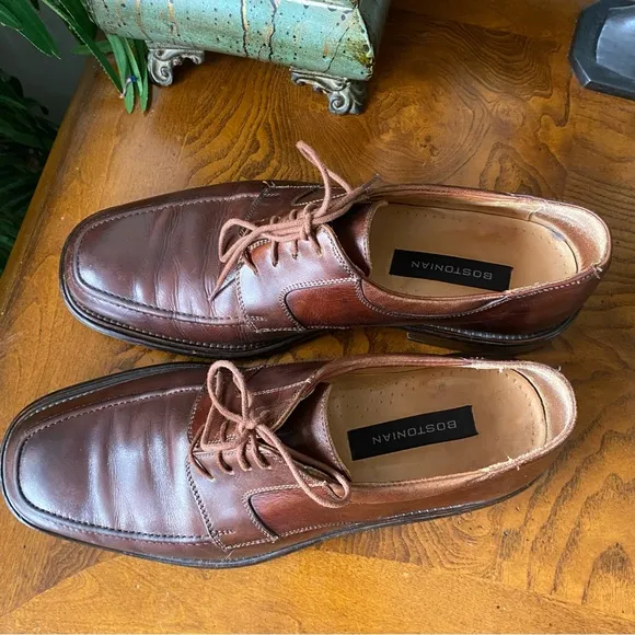 Bostonian Men's 20207 Made in Italy Dress Shoes