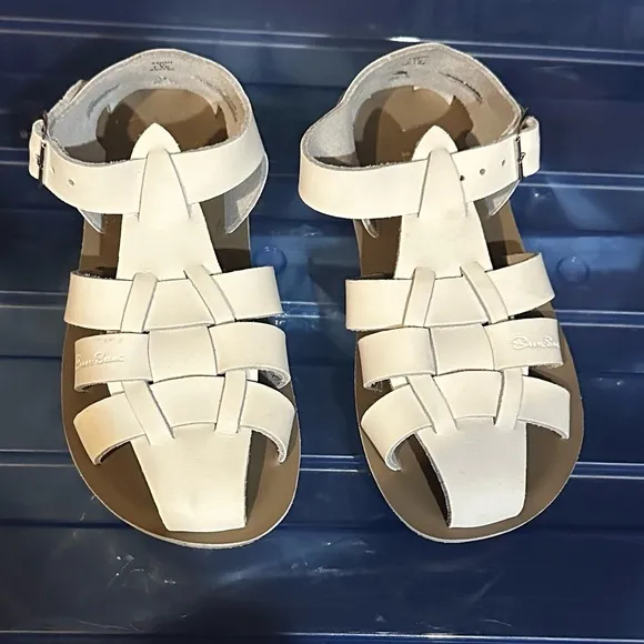 Brand new kids saltwater sandals