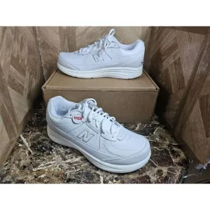 Brand New New Balance Women's 577 Walking Wide Shoes Size 11 0113
