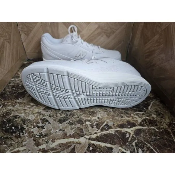 Brand New New Balance Women's 577 Walking Wide Shoes Size 11 0113