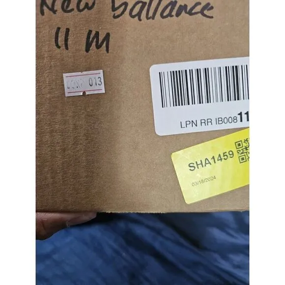 Brand New New Balance Women's 577 Walking Wide Shoes Size 11 0113