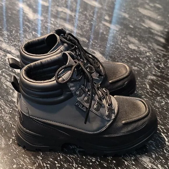 BRAND NEW FILA WEATHERED HIKING SHOE (LITTLE KID/BIG KID)