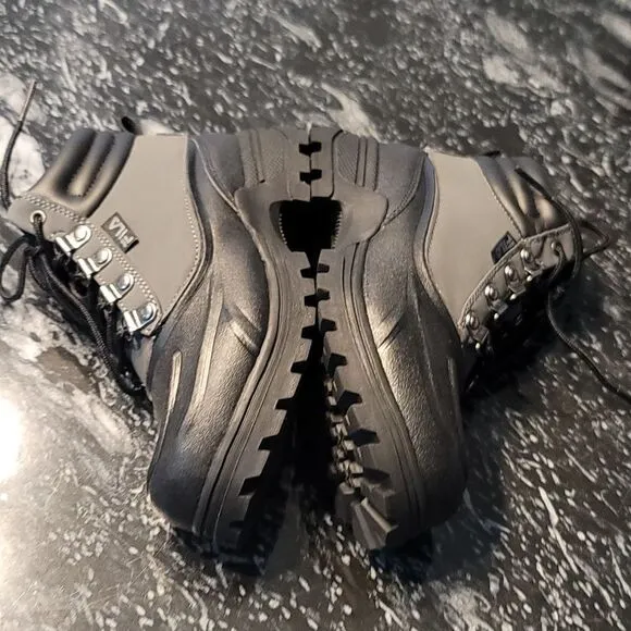 BRAND NEW FILA WEATHERED HIKING SHOE (LITTLE KID/BIG KID)