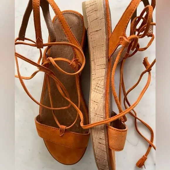 Brand new sandals