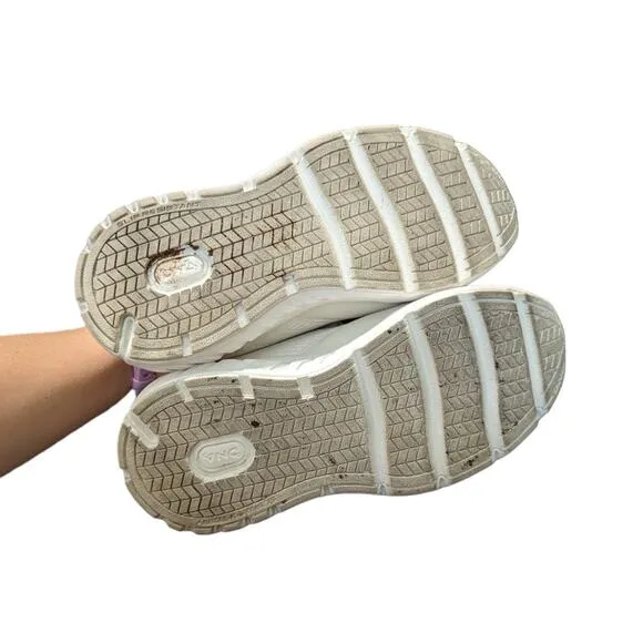 Brooks Addiction Walker V-Strap 2 Sneakers Walking Shoes White Size 8 Extra Wide