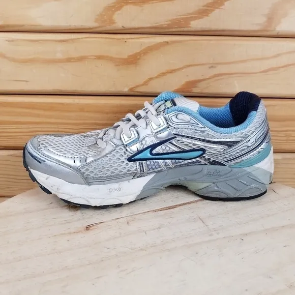 Brooks Adrenaline GTS 11th Edition Womens Running Shoes Size 7.5 1200821 B306